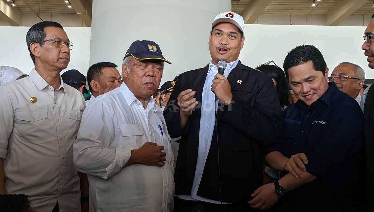 Menteri Pemuda dan Olahraga (Menpora) Dito Ariotedjo memberikan isyarat bahwa perhelatan Piala Dunia U-17 2023 hanya berlangsung di Pulau Jawa.