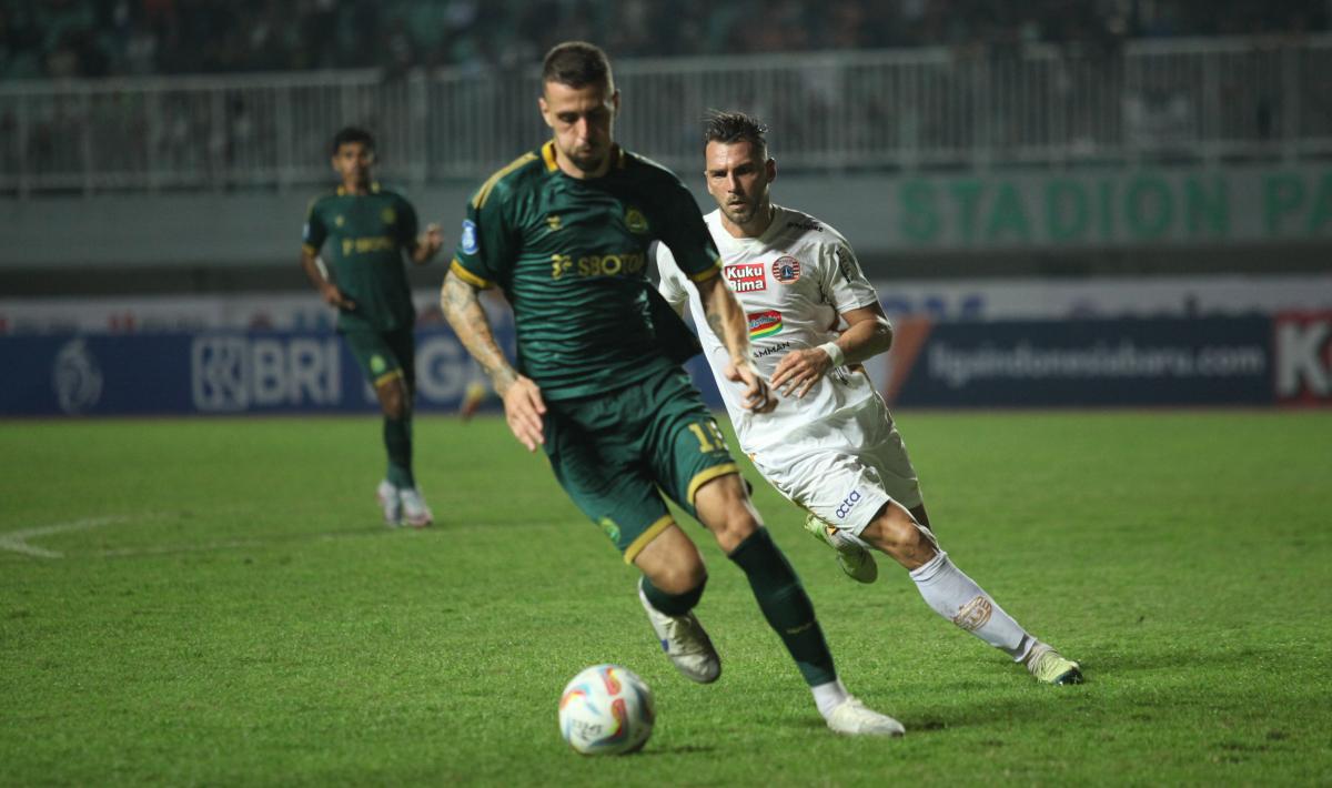 Pertandingan Liga 1 pekan kedua antara Persikabo 1973 vs Persija Jakarta di stadion Pakansari, Minggu (08/07/23).