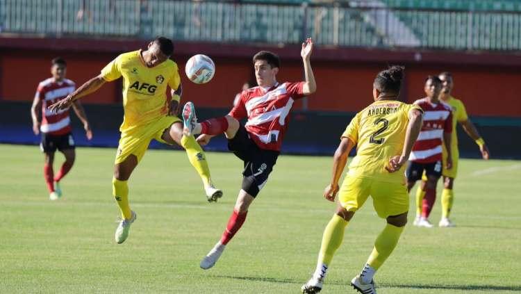 Laga Madura United vs Persik Kediri dalam lanjutan Liga 1 2023/2024, Minggu (09/07/23).