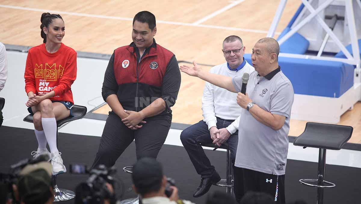 Ketum Perbasi Danny Kosasih pada acara Hitung Mundur 50 Hari Menuju FIBA World Cup 2023 di Indonesia Arena, Selasa (11/07/23).