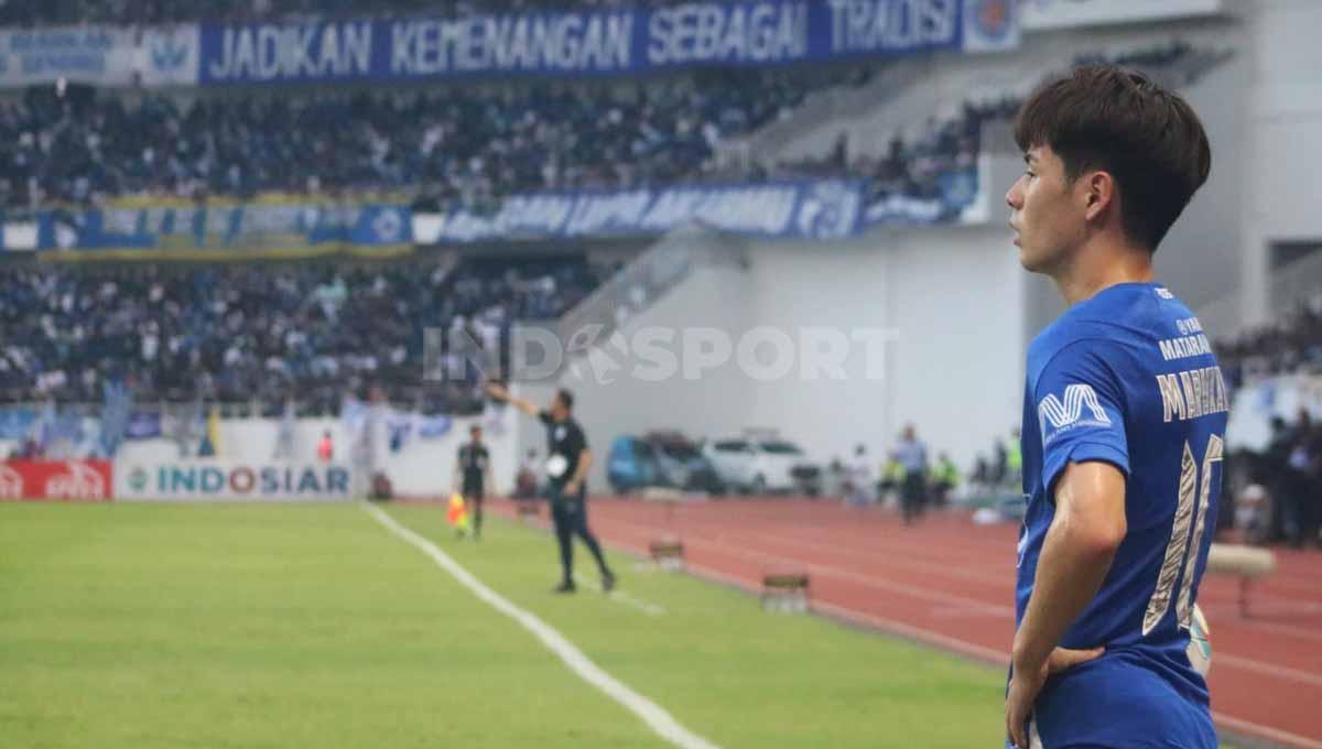 Pemain PSIS Semarsang, Taisei Marukawa pada pertandingan pekan ketiga Liga 1 di Stadion Jatidiri (Semarang), Minggu (16/07/23).