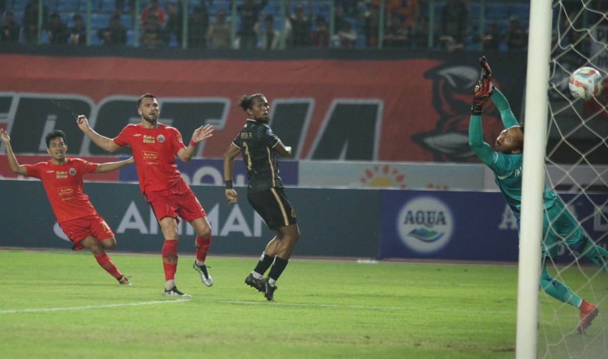 Proses indah gol kedua Persija yang dicetak oleh Marko Simic ke gawang Bhayangkara FC pada laga pekan ketiga Liga 1 2023/2024 di stadion Patriot Bekasi, Minggu (16/07/23).