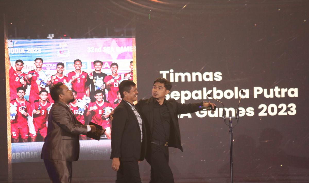 Timnas Indonesia U-23 SEA Games terpilih sebagai tim terfavorit pada penghargaan Santini Jebreeet Media Awards 2023 di JS Luwansa Hotel, Rabu (19/07/23).