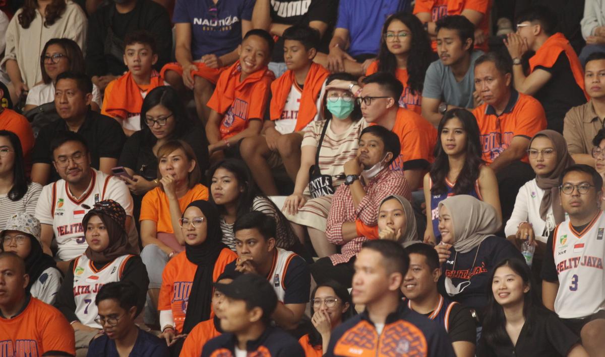 Pelita Jaya takluk dari Prawira Bandung 65-74 pada game 1 babak final IBL 2023 di Hall A Basket GBK, Kamis (20/07/23).