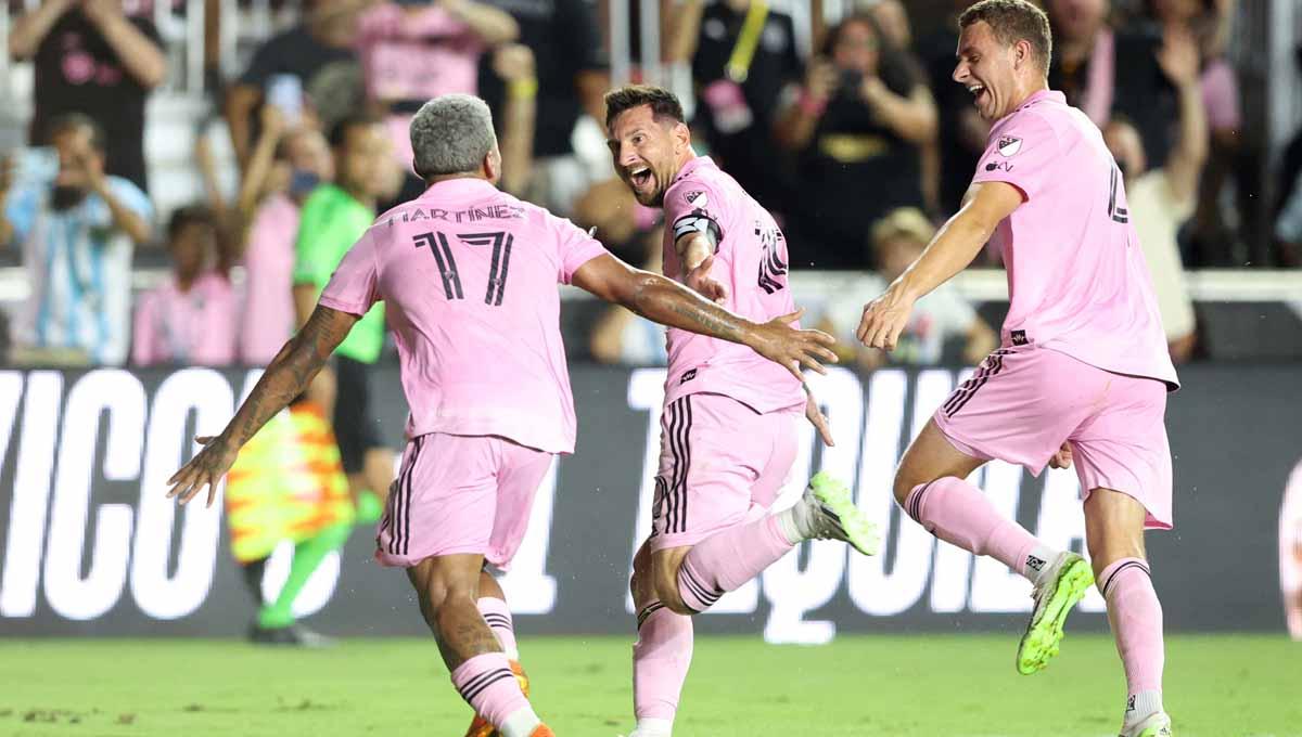 Selebrasi pemain Inter Miami CF usai Lionel Messi mencetak gol ke gawang Cruz Azul pada babak kedua di Stadion DRV PNK. (Foto: Wajib: REUTERS/Nathan Ray Seebeck)