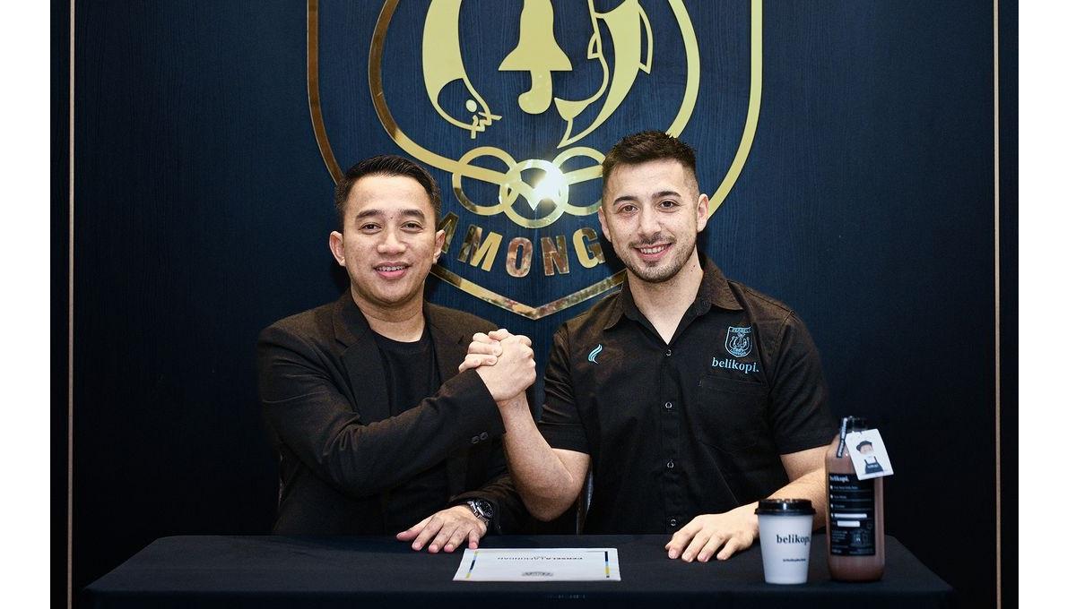 Pemain asing Persela Lamongan, Matt Lagos.