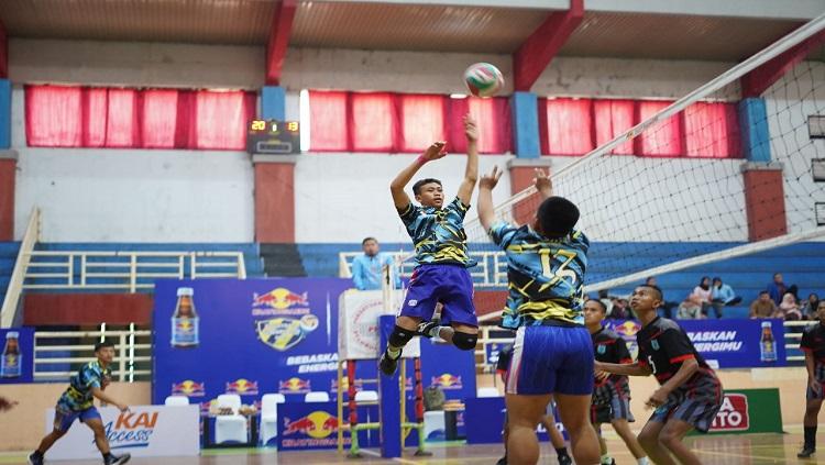 Turnamen bola voli se-Jawa Barat, Kratingdaeng Volleyball Gubernur Cup 2023  memasuki seri keempat, yang berlangsung di regional Subang mulai 29-30 Juli 2023. - INDOSPORT