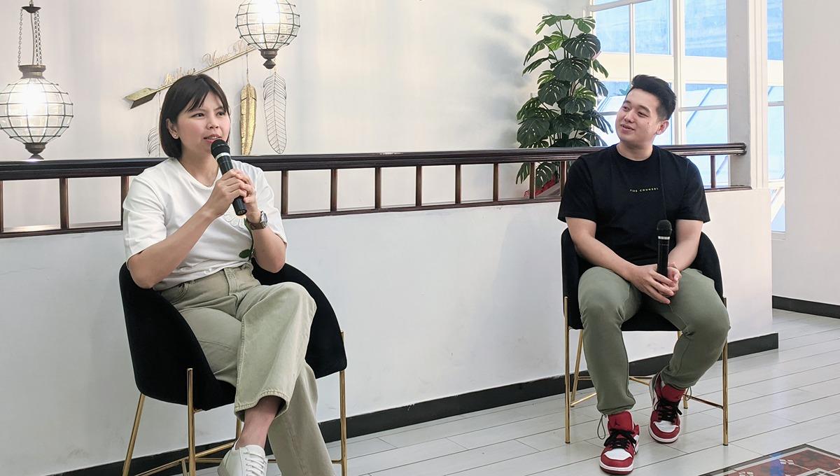 Mantan pebulutangkis ganda putri Indonesia, Greysia Polii, mengenang moment dua tahun atas prestasi dirinya bersama Apriyani Rahayu sebagai peraih medali emas Olimpiade Tokyo 2020.