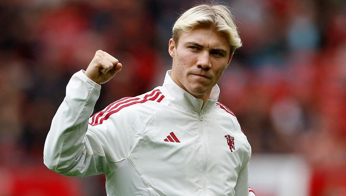 Manchester United mendatangkan Rasmus Hojlund di bursa transfer musim panas 2023 dengan harga 75 juta Euro. (Foto: Reuters/Jason Cairnduff)