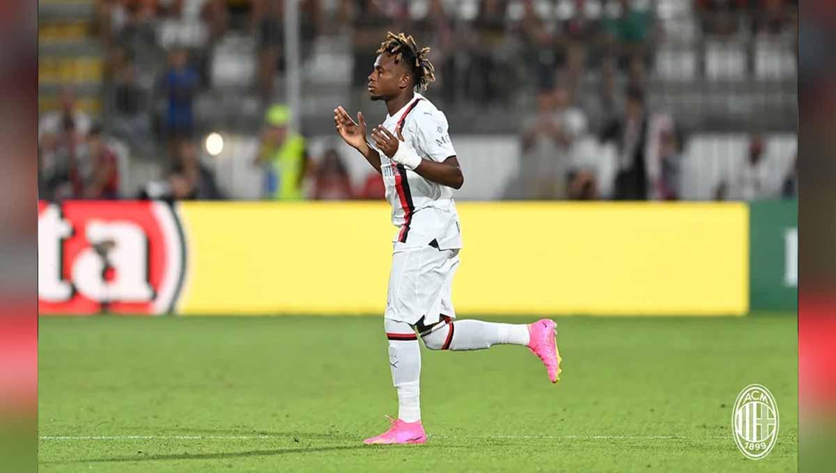 Selebrasi pemain AC Milan, Samuel Chukwueze usai mencetak gol ke gawang AC Monza pada laga Trofeo Silvio Berlusconi di Stadion Brianteo, U-Power, (Monza), Rabu (09/08/23). (Foto: acmilan)