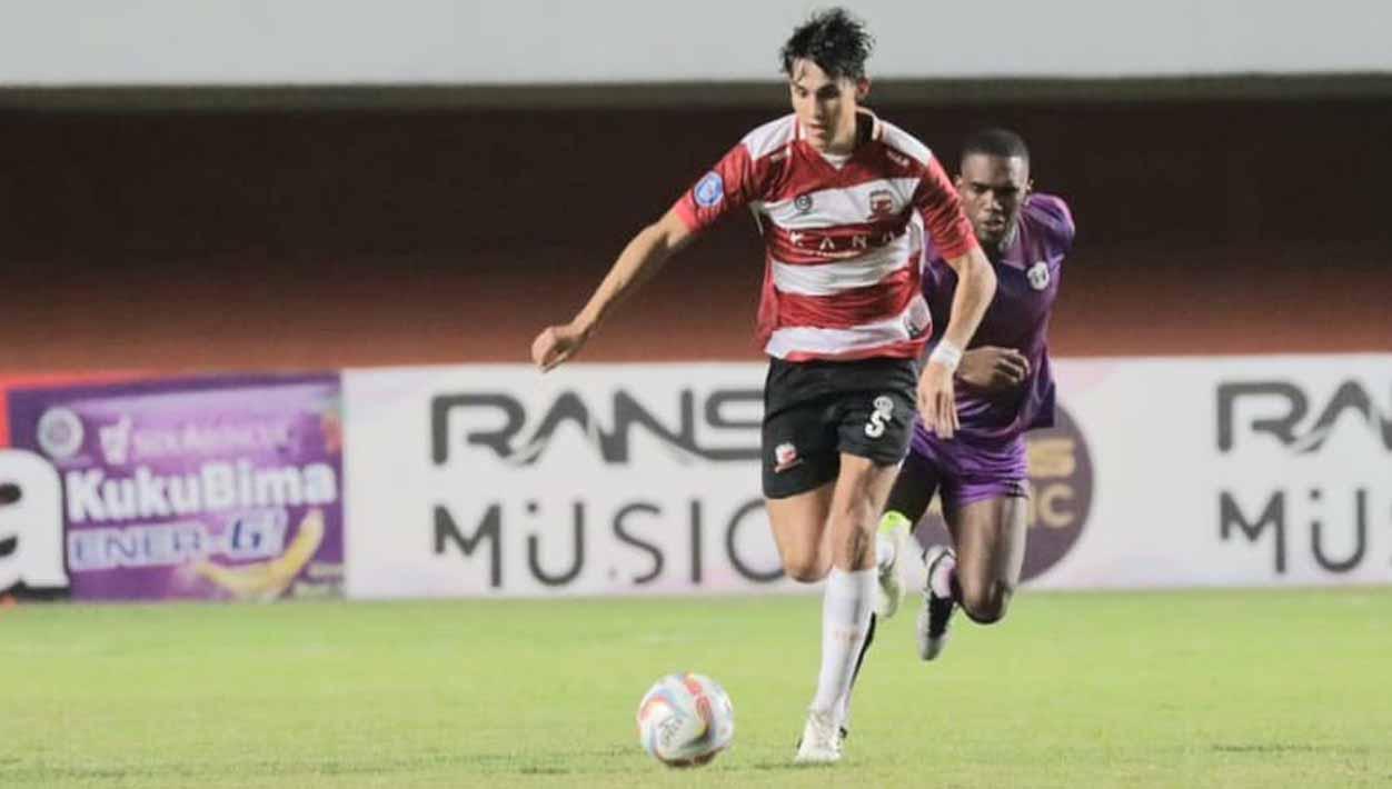 Pemain Madura United, Jacob Mahler. - INDOSPORT