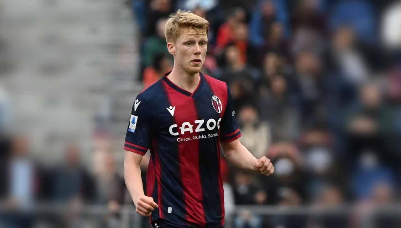 Membedah kualitas Jerdy Schouten, gelandang asal Belanda milik Bologna yang jadi rebutan AC Milan dan PSV Eindhoven.