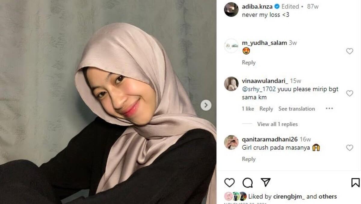 Adiba Khanza, anak dari almarhum Ustaz Jefri Al-Buchori dan Ummi Pipik, kini jadi calon istri Egy Maulana Vikri (foto: IG @adiba.knza)