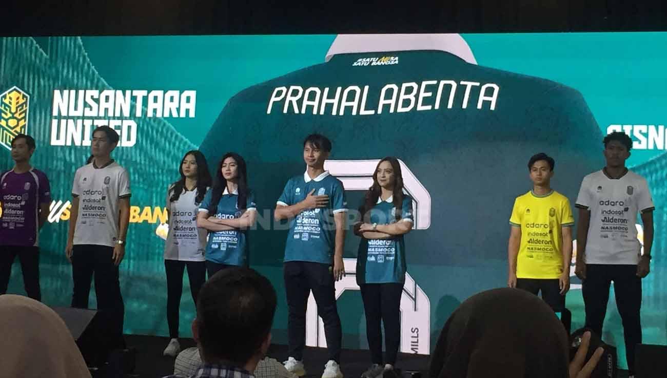 Launching jersey dan skuad klub Liga 2 Nusantara United FC. (Foto: Petrus Manus Da' Yerimon/INDOSPORT)