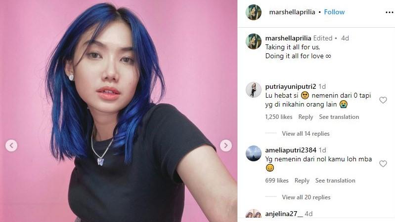 Jelang pernikahan Pratama Arhan di Jepang, fans geruduk akun media sosial sang mantan pacar, Marshella Aprilia, dan memberikannya semangat. (Foto: IG @marshellaprilia)