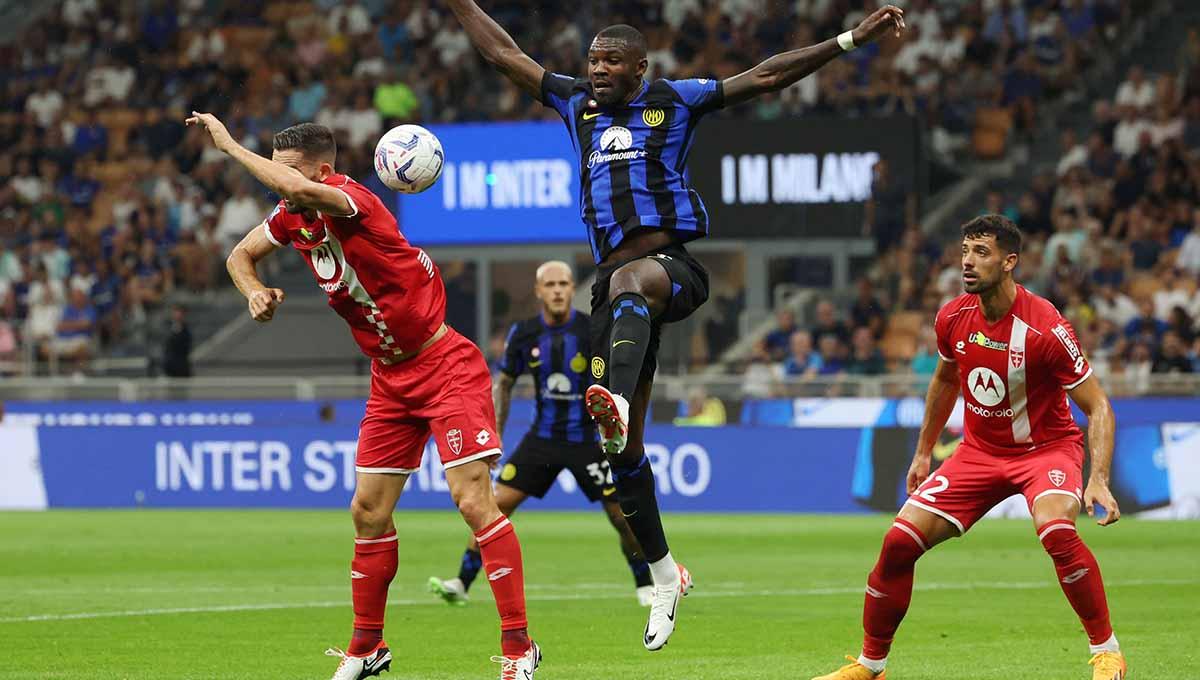 Raksasa Liga Inggris, Manchester United, belum cukup dengan Rasmus Hojlund, mereka siap gaet Marcus Thuram dari Inter Milan di bursa transfer selanjutnya.