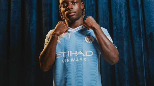 Jeremy Doku, pemain baru Manchester City. (Foto: instagram@mancity)
