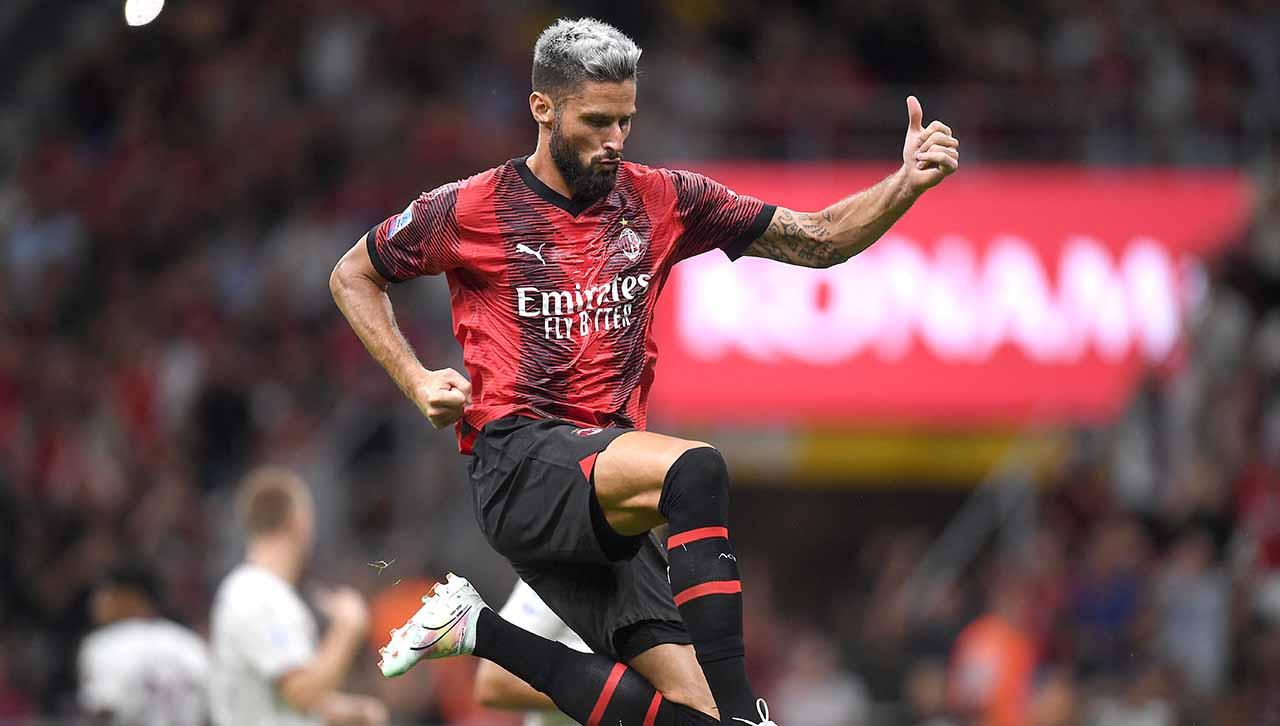 Selebrasi pemain AC Milan, Olivier Giroud usai mencetak gol keempat ke gawang Torino pada laga Liga Italia di Stadion Giuseppe Meazza (Milano). (Foto: REUTERS/Daniele Mascolo)