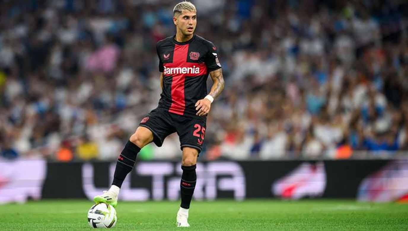 Rumor transfer Liga Inggris sepanjang hari ini, Selasa (31/10/23), di mana berisi kabar City mengincar Palacios dan update kabar transfer Kalvin Phillips. (Foto: bayer04.de)