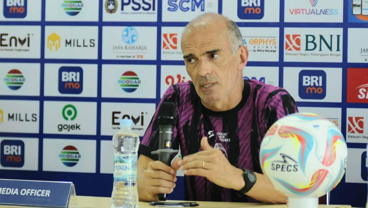 Pelatih Arema FC, Fernando Valente. Foto: MO Arema FC.