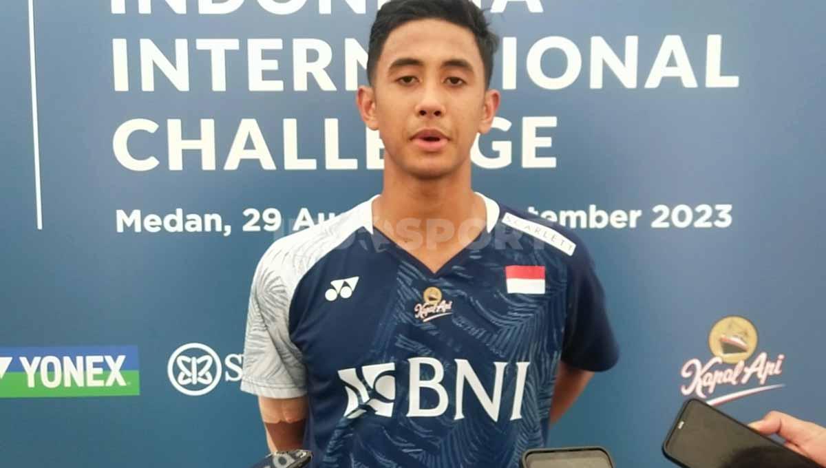 Deretan fakta unik tercipta setelah tunggal putra Indonesia, Alwi Farhan, merengkuh medali emas di Kejuaraan Dunia Junior 2023. (Foto: Aldi Aulia Anwar/INDOSPORT)