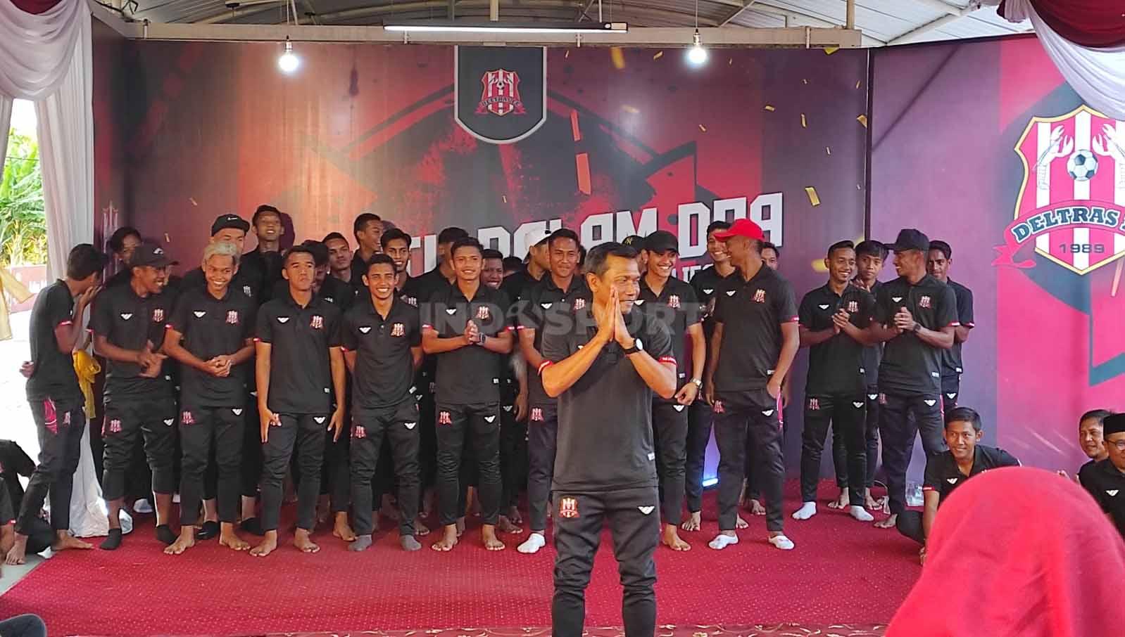 Widodo C Putro diperkenalkan sebagai pelatih Deltras FC di kompetisi Liga 2.