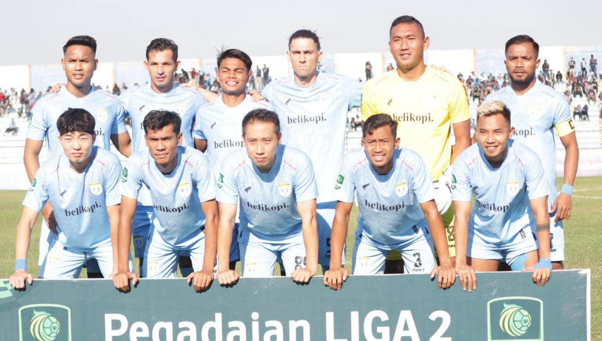 Starting eleven Persela Lamongan saat berhadapan dengan Persijap Jepara dalam laga pembuka Liga 2 2023/2024 di stadion Surajaya, Minggu (10/09/23).