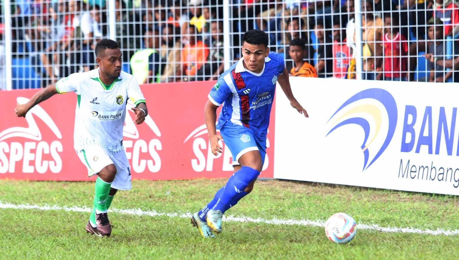Link live streaming pertandingan PSBS Biak vs Persipura Jayapura dalam laga terakhir babak penyisihan grup D Liga 2 2023/24. (Foto: Dok PSBS Biak) - INDOSPORT