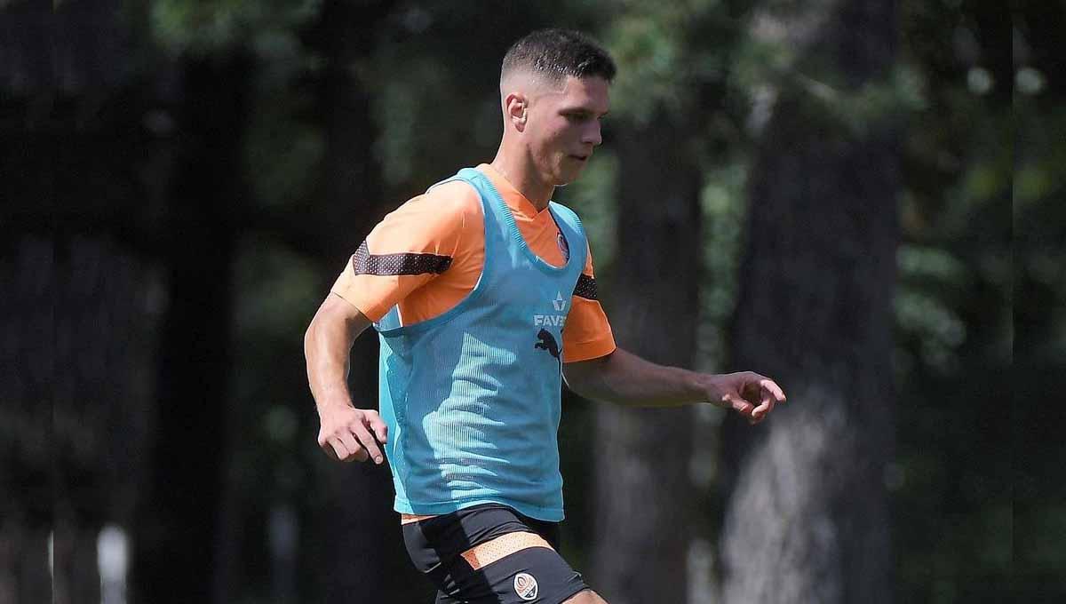 Rumor bursa transfer klub Liga Italia (Serie A), Juventus, di mana mereka mengincar pengganti Paul Pogba dan berpotensi melepas Dusan Vlahovic ke Arsenal.