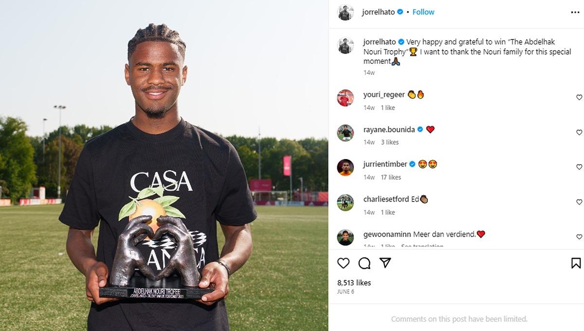 Wonderkid milik Ajax Amsterdam, Jorrel Hato, yang dibidik Liverpool untuk gantikan Virgil van Dijk. (Foto: instagram@jorrelhato)