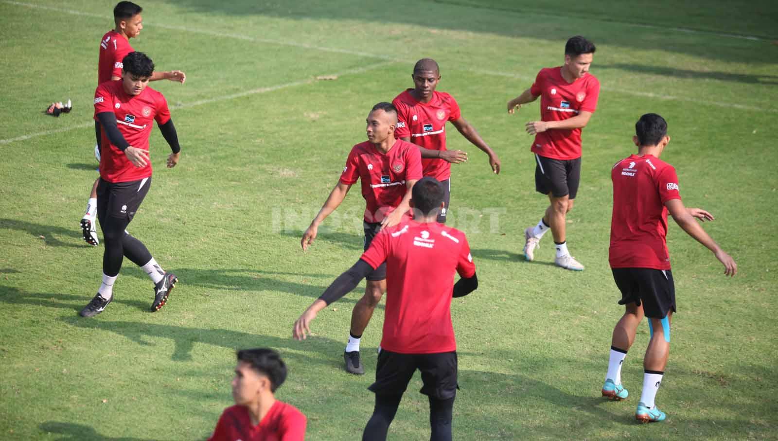 Latihan Timnas Indonesia U-24 jelang ke Asian Games 2023 di Lapangan A Senayan, Jumat (15/09/23).