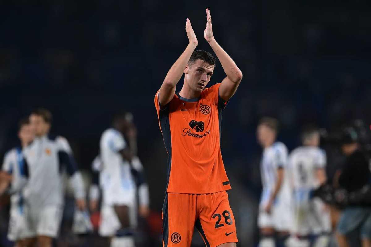 Laga lanjutan Liga Italia (Serie A) antara Atalanta vs Inter Milan harus memakan korban setelah Benjamin Pavard cedera, tentu ini kabar baik bagi AC Milan.