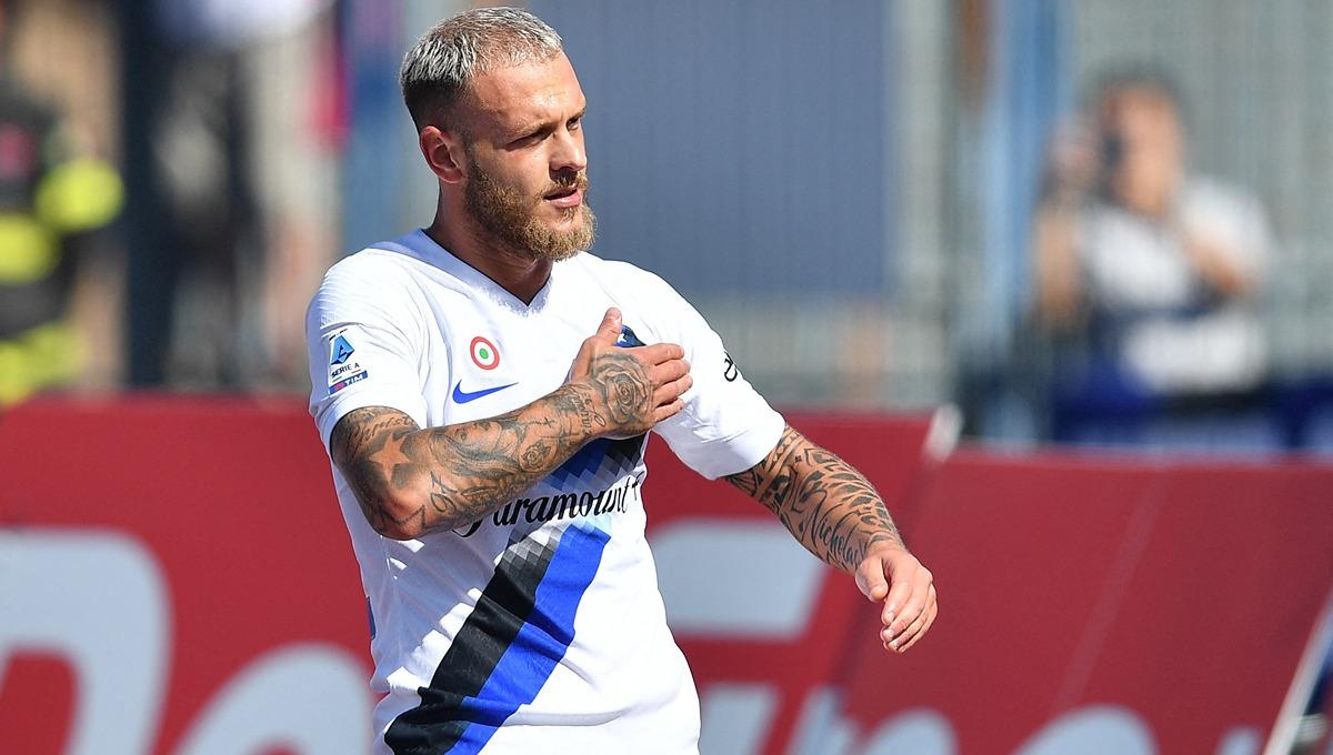 Federico Dimarco saat merayakan golnya di laga Empoli vs Inter Milan (24/09/23). (Foto: REUTERS/Jennifer Lorenzini)