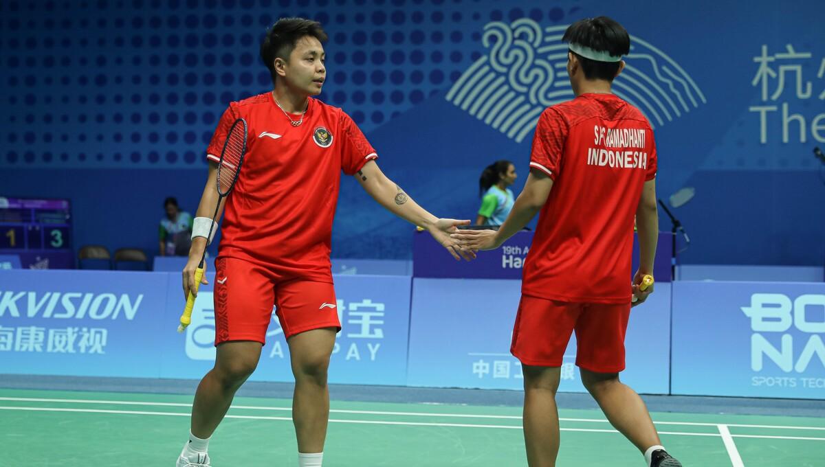 Apriyani Rahayu/Siti Fadia Silva Ramadhanti mundur dari babak 16 besar Asian Games 2022 karena cedera. (Foto: PBSI)