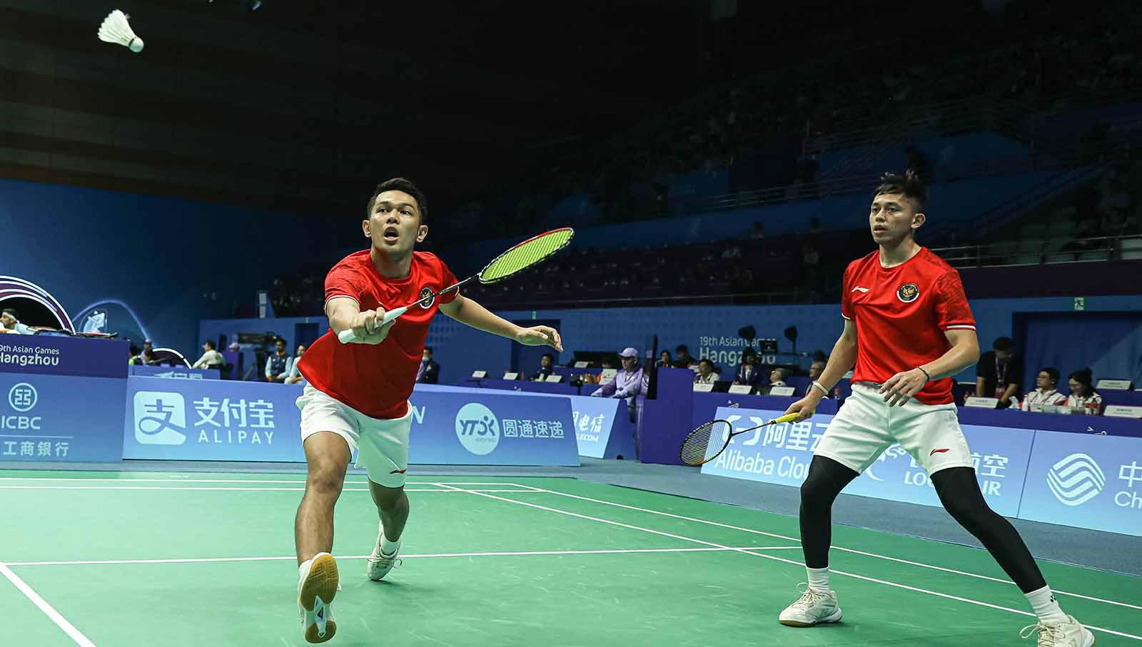 Ganda putra ranking 1 dunia, Fajar Alfian/Muhammad Rian Ardianto, tersingkir dari cabor bulutangkis Asian Games 2022 usai dilumat Liang Yang/Wang Chi-lin. (Foto: PBSI)
