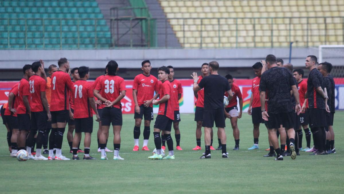 Persija Jakarta menggelar official training jelang pekan ke-15 Liga 1 2023/2024 melawan Barito Putera di Stadion Patriot, Jumat (06/10/23).