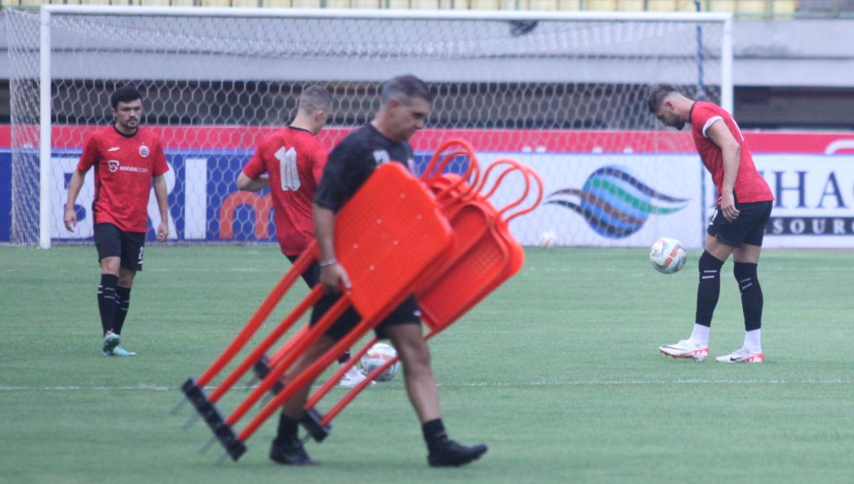 Striker Marko Simic sudah bergabung dengan tim pada sesi official training jelang Liga 1 melawan Barito Putera.