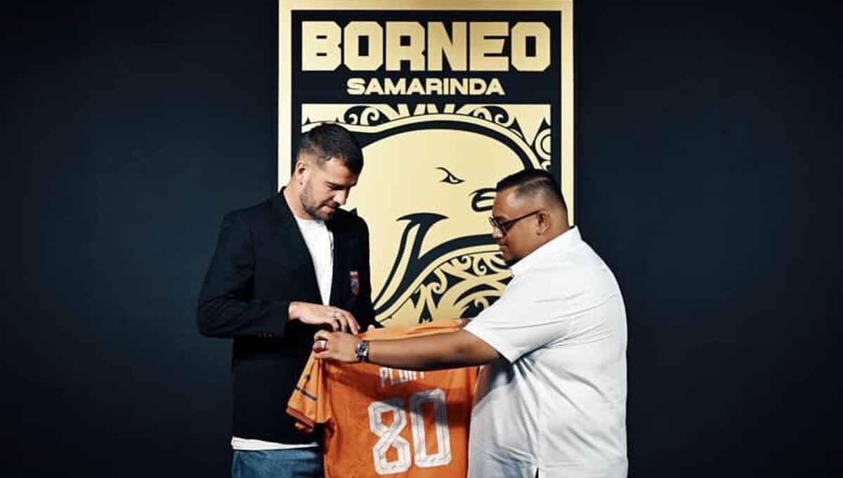 Wiljan Pluim Resmi jadi rekrutan anyar Borneo FC. (Foto: Borneo FC)