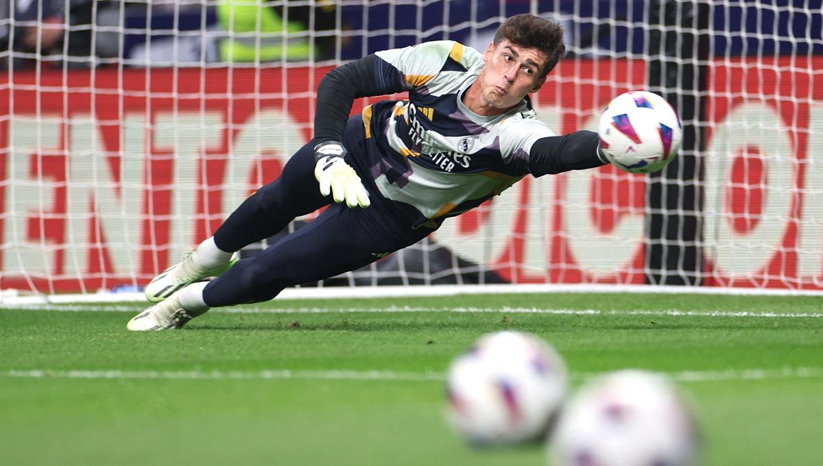 Rumor transfer klub Liga Inggris (Premier League), Chelsea, dibuka dengan keinginan Kepa Arrizabalaga bertahan di Real Madrid.