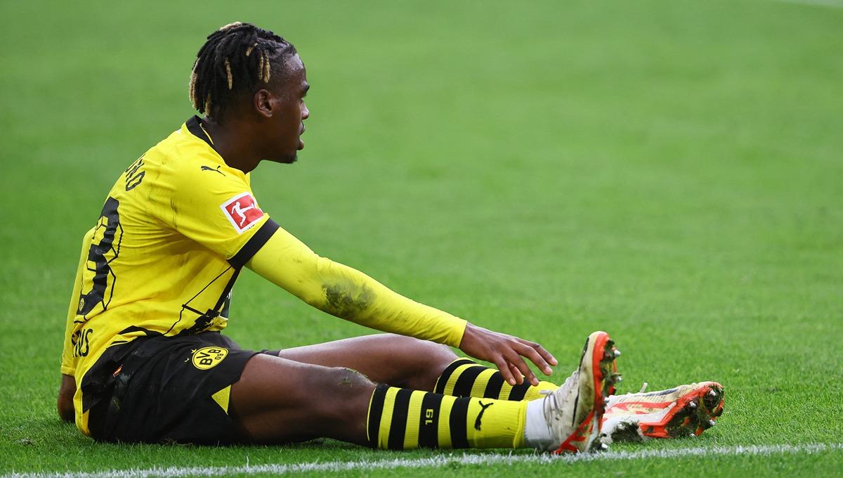 Manchester United bakal semringah usai mendengar kabar bahwa Chelsea mengincar pemain Borussia Dortmund, Jamie Bynoe-Gittens, di bursa transfer.