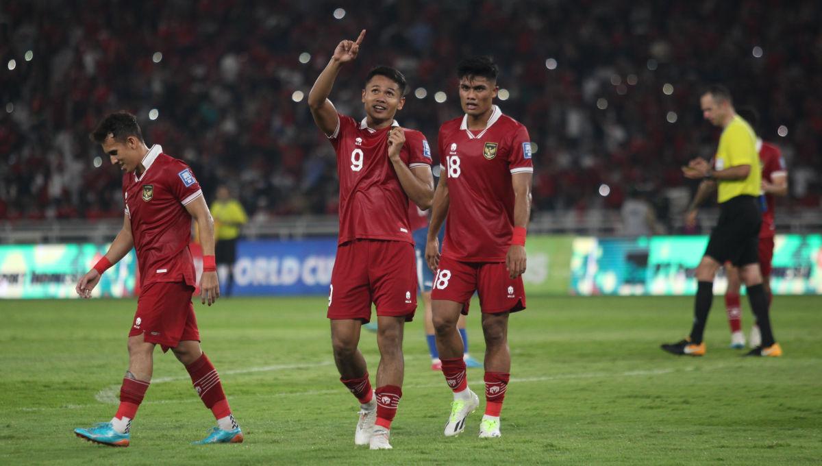 Selebrasi striker Timnas Indonesia, Dimas Drajad, usai cetak gol ke gawang Brunei Darussalam dalam laga Pra Piala Dunia di Stadion GBK, Kamis (12/10/23).