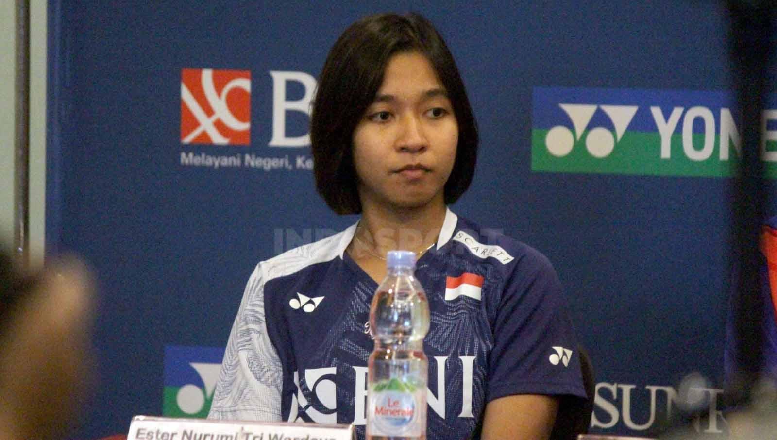 Ester Nurumi Tri Wardoyo akan tampil di semifinal Xpora Indonesia International Challange 2023 Surabaya. Foto: Fitra Herdian/INDOSPORT.