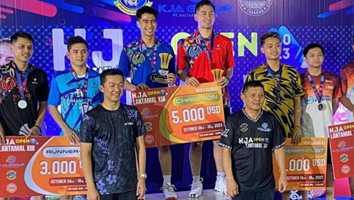Mantan atlet pelatnas PBSI, Muhammad Reza Pahlevi Isfahani/Sabar Karyaman Gutama berhasil merengkuh gelar juara KJA Open.