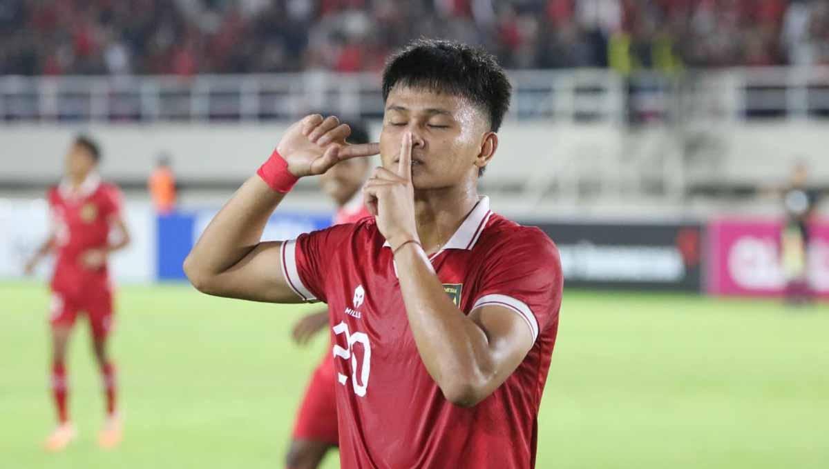 Selebrasi Hokky Caraka bersama timnas Indonesia.