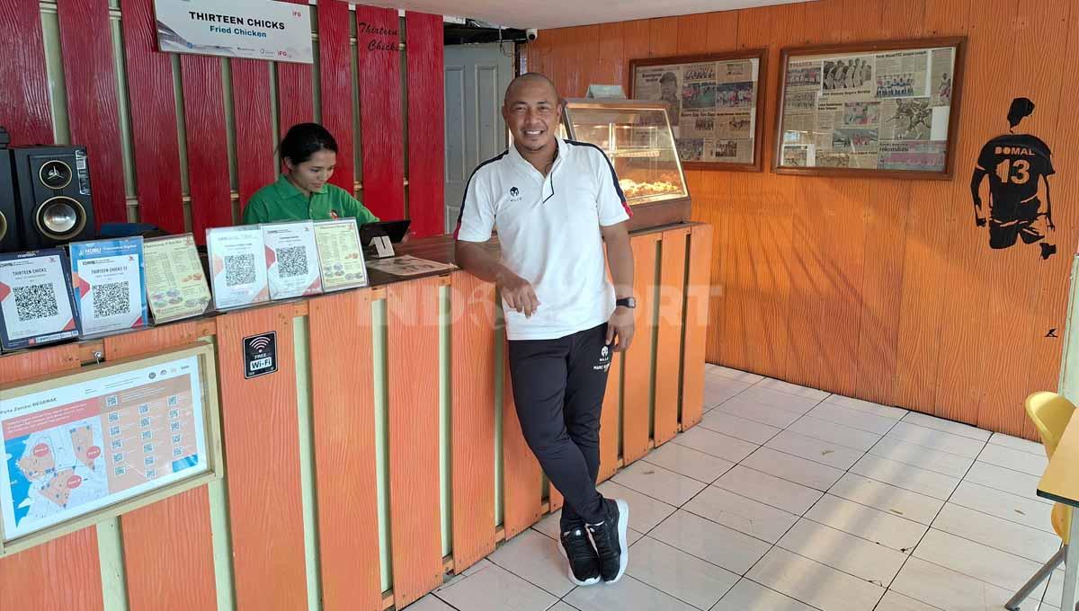 Nama Patrick Domal masih melekat di pikiran para pecinta sepak bola DIY. Domal pernah keluar-masuk PSS Sleman serta Persiba Bantul, apa kabarnya sekarang?