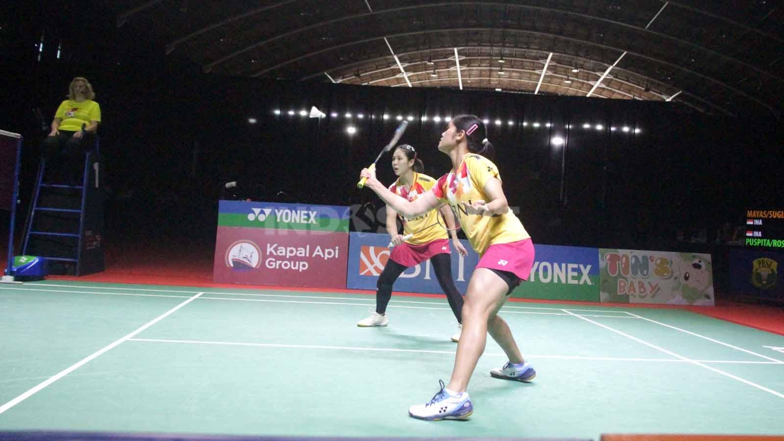 Lanny/Ribka berusaha bertahan dari tekanan yang diberikan Meilysa/Rachel di Indonesia Master S100 2023. (Foto: Fitra Herdian/INDOSPORT)