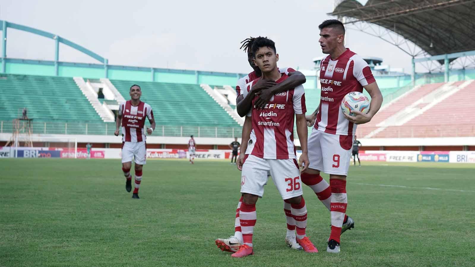 Pelatih Persis Solo, Leonardo Medina Arellano, tak puas dengan cara bermain timnya ketika menang atas Bhayangkara FC 2-1 di Liga 1 2023/2024, Minggu (29/10/23).