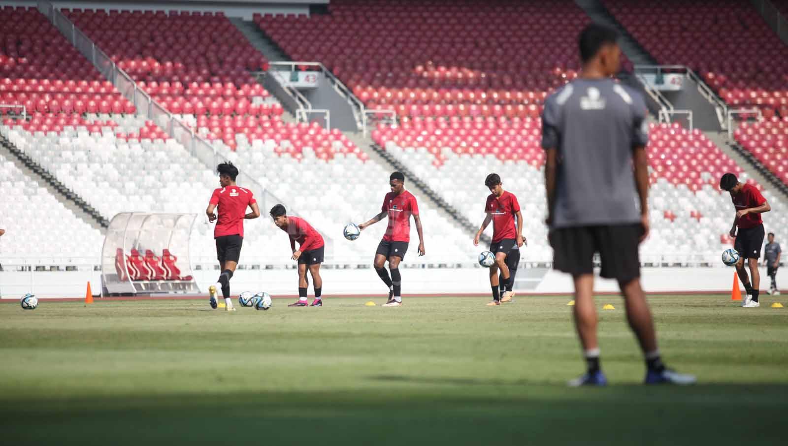 Pelatih Bima Sakti memastikan hanya 2 pemain Diaspora yang saat ini bergabung dengan Timnas U-17, yakni Welber Jardim dan Amar Rayhan Brkic. (Foto: Herry Ibrahim/INDOSPORT)