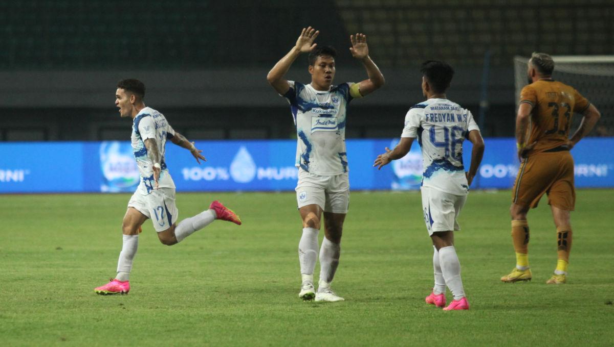 Link live streaming pertandingan kompetisi Liga 1 2023-2024 antara PSIS Semarang vs Madura United pada Sabtu (16/12/23) di Vidio.com pukul 15.00 WIB.