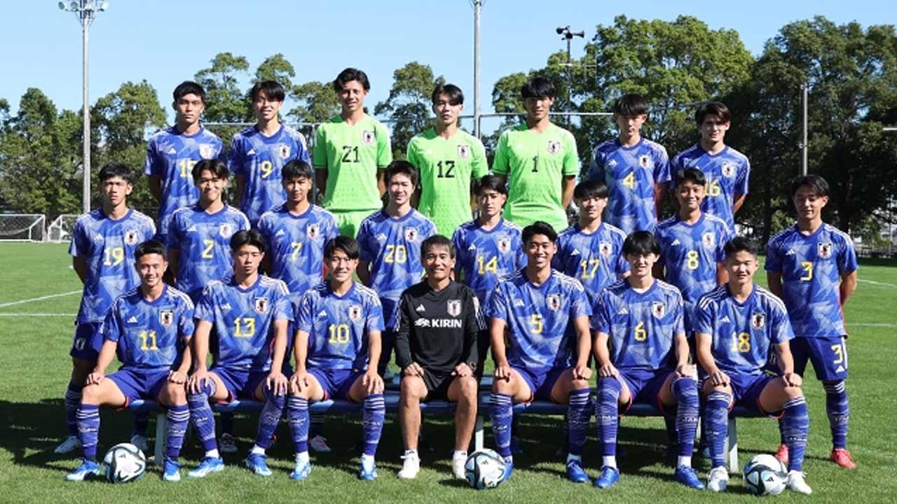 Striker Timnas Jepang U-17, Gaku Nawata, fokus menatap Piala Dunia U-17 2023 dan tidak ingin terbuai dengan prestasi yang diraihnya pada Piala Asia U-17 2023. (Foto: jfa.jp) - INDOSPORT